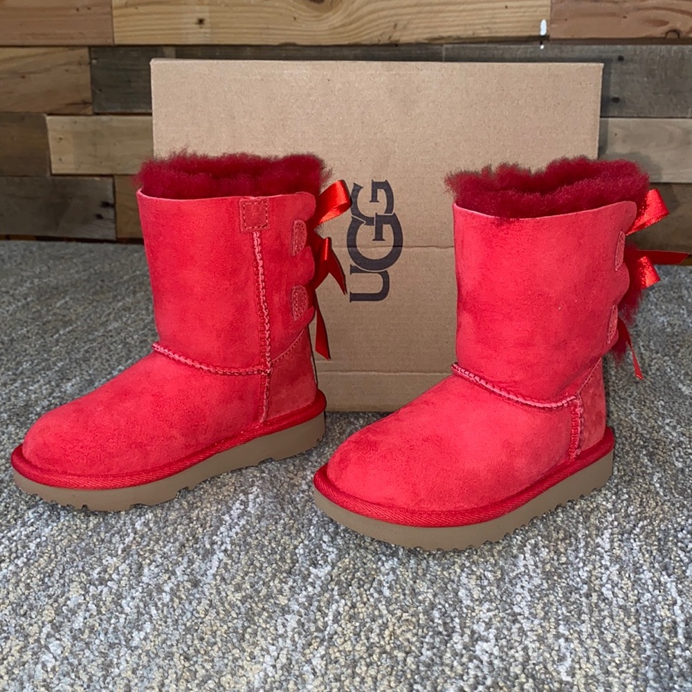 Girl Toddler, Red Uggs, Size 9